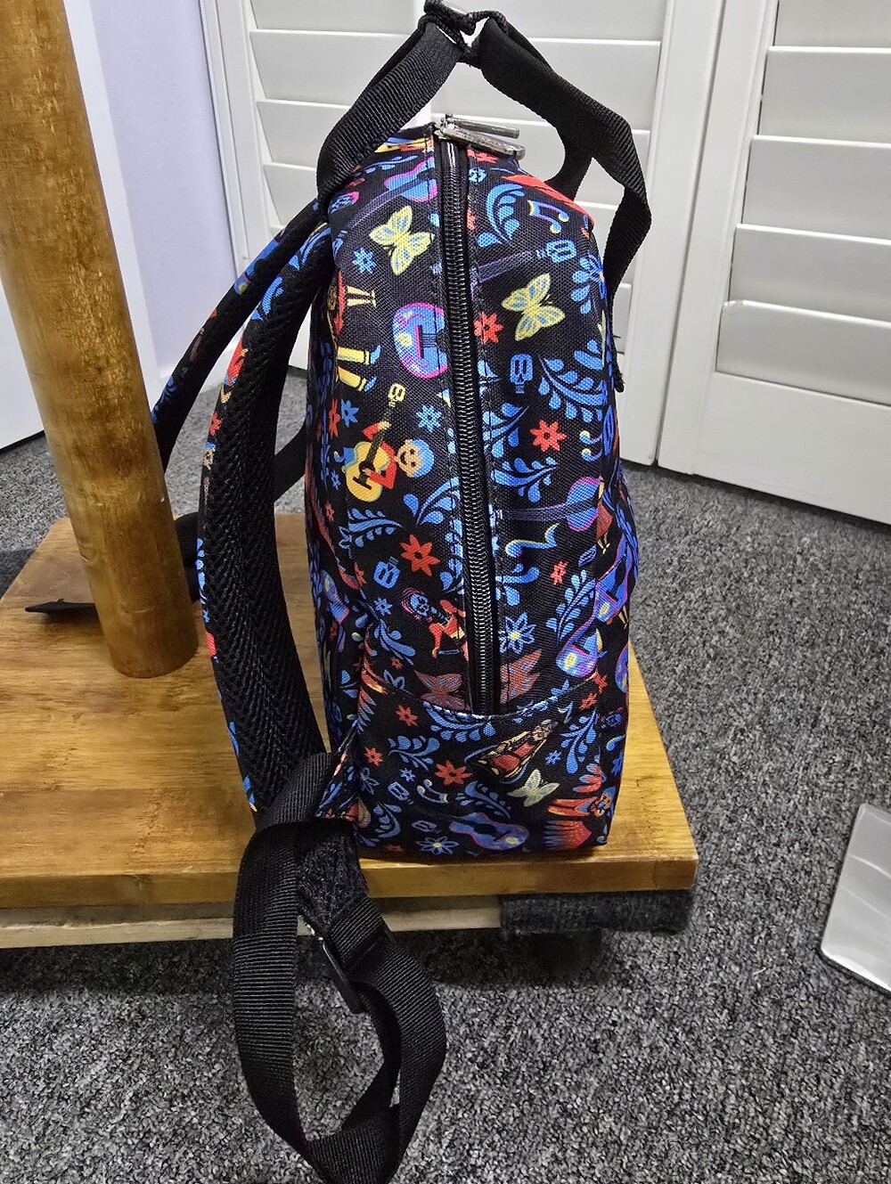 Loungefly Disney Pixar "Coco" Dia de Los Muertos Mini Backpack Nylon/Canvas Rare - Picture 6 of 12